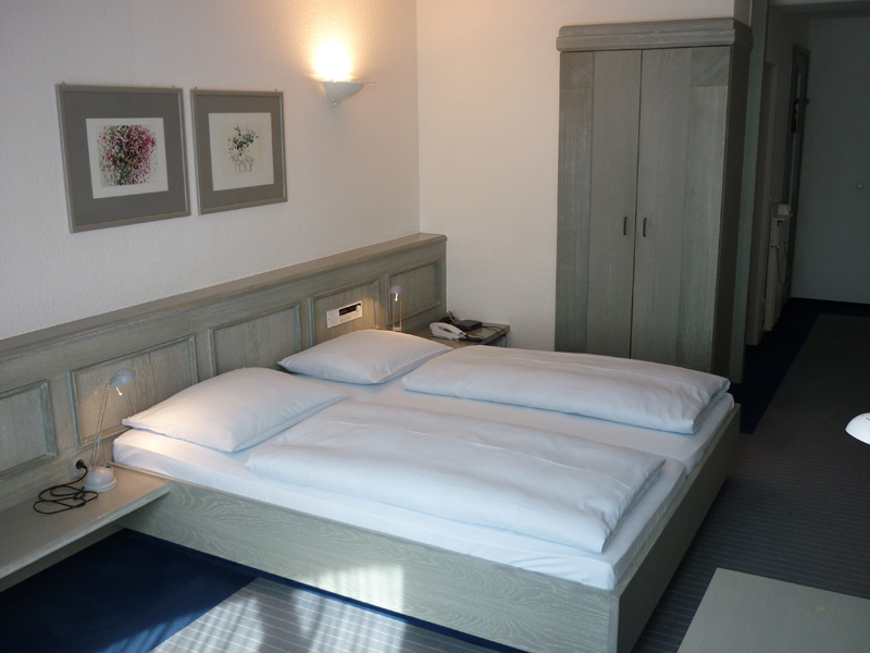 Doppelzimmer Standard (1 großes Bett) 