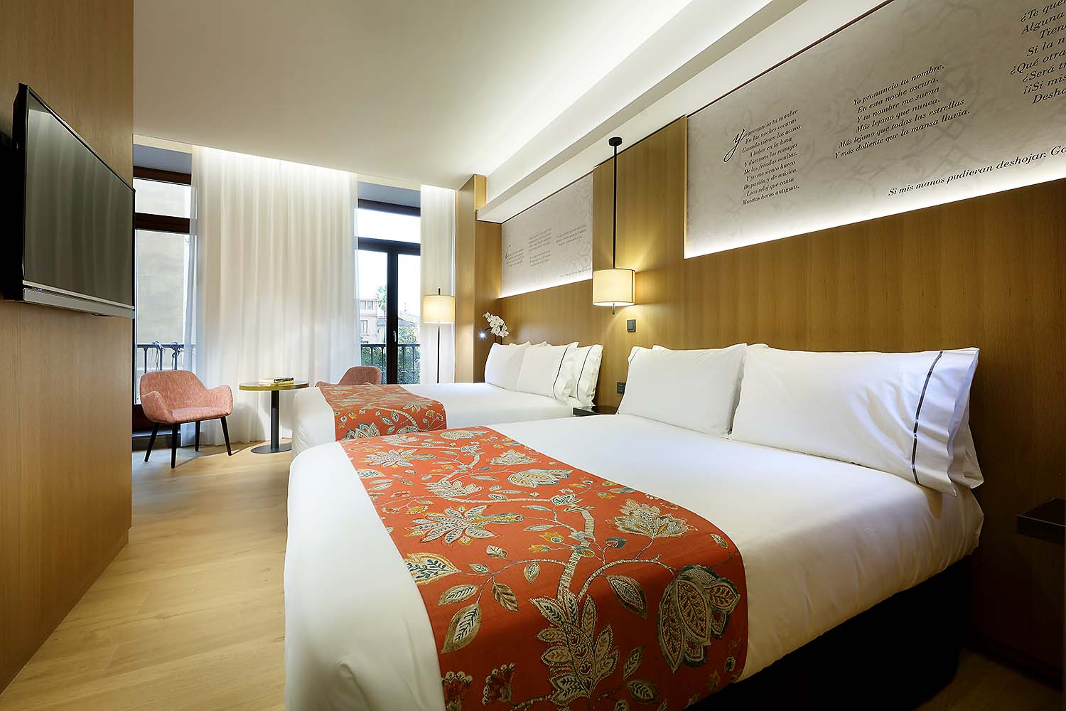 Triple room