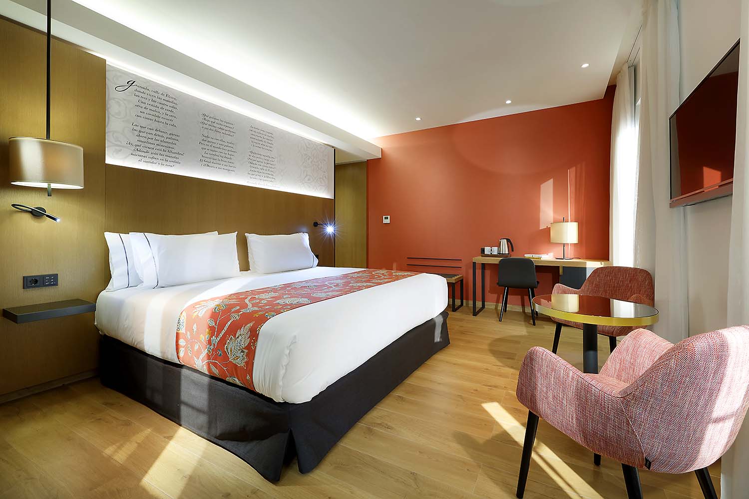 Double Room for Single Use