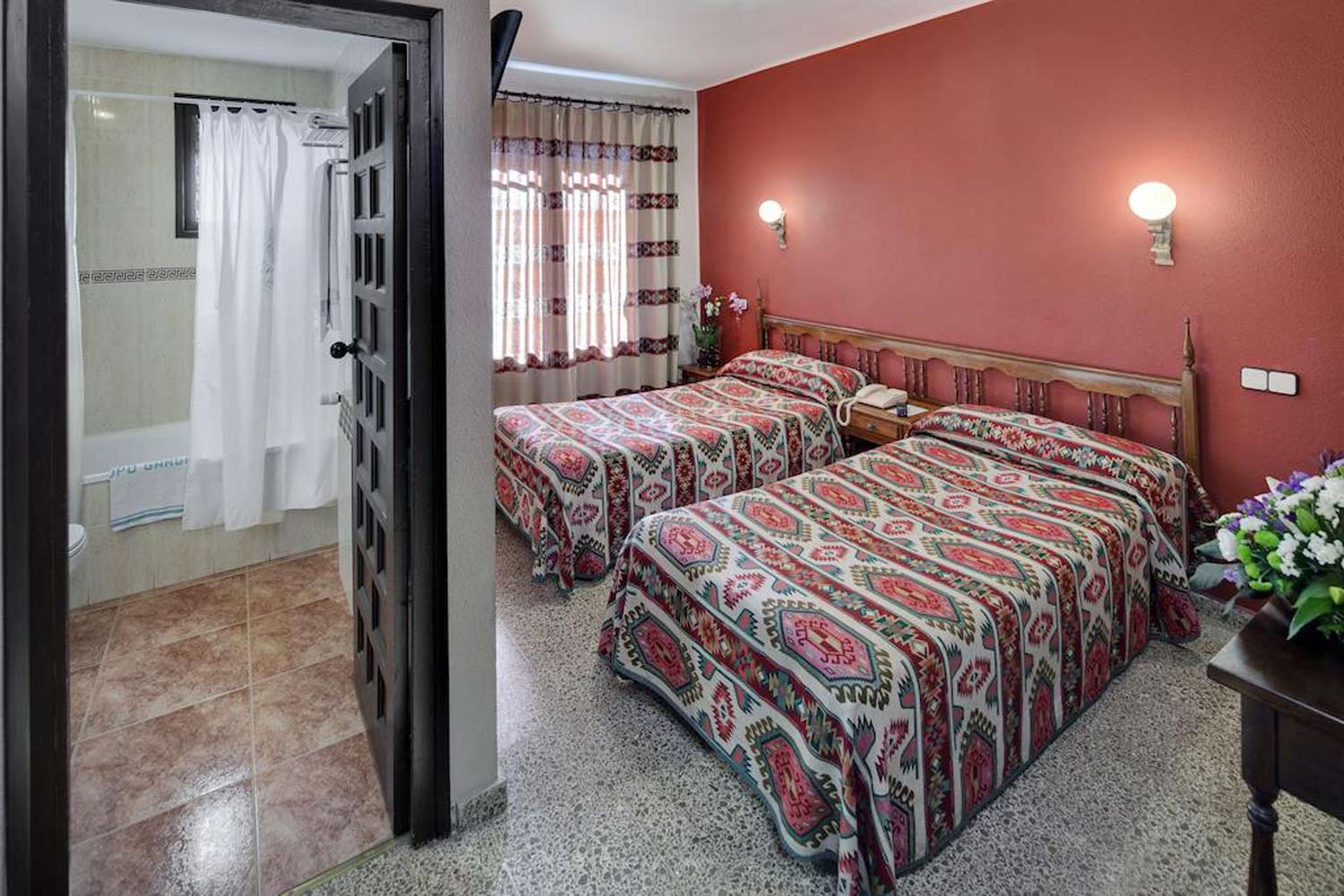 Galería del Hotel Mora  Oficial