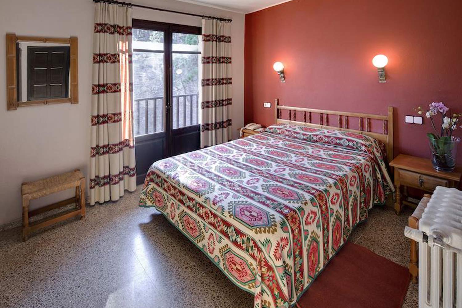 Galería del Hotel Mora  Oficial