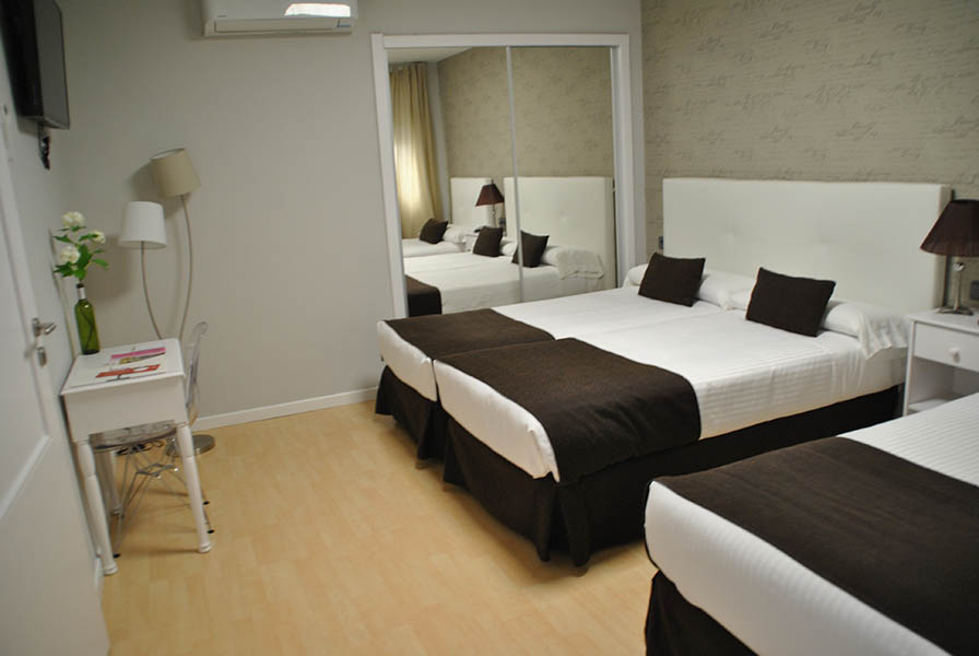 Economy twin room 