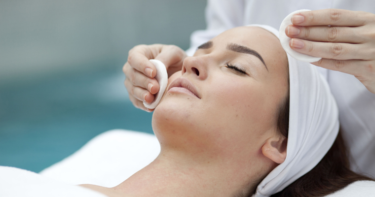 Classic European Facial (50 Min)