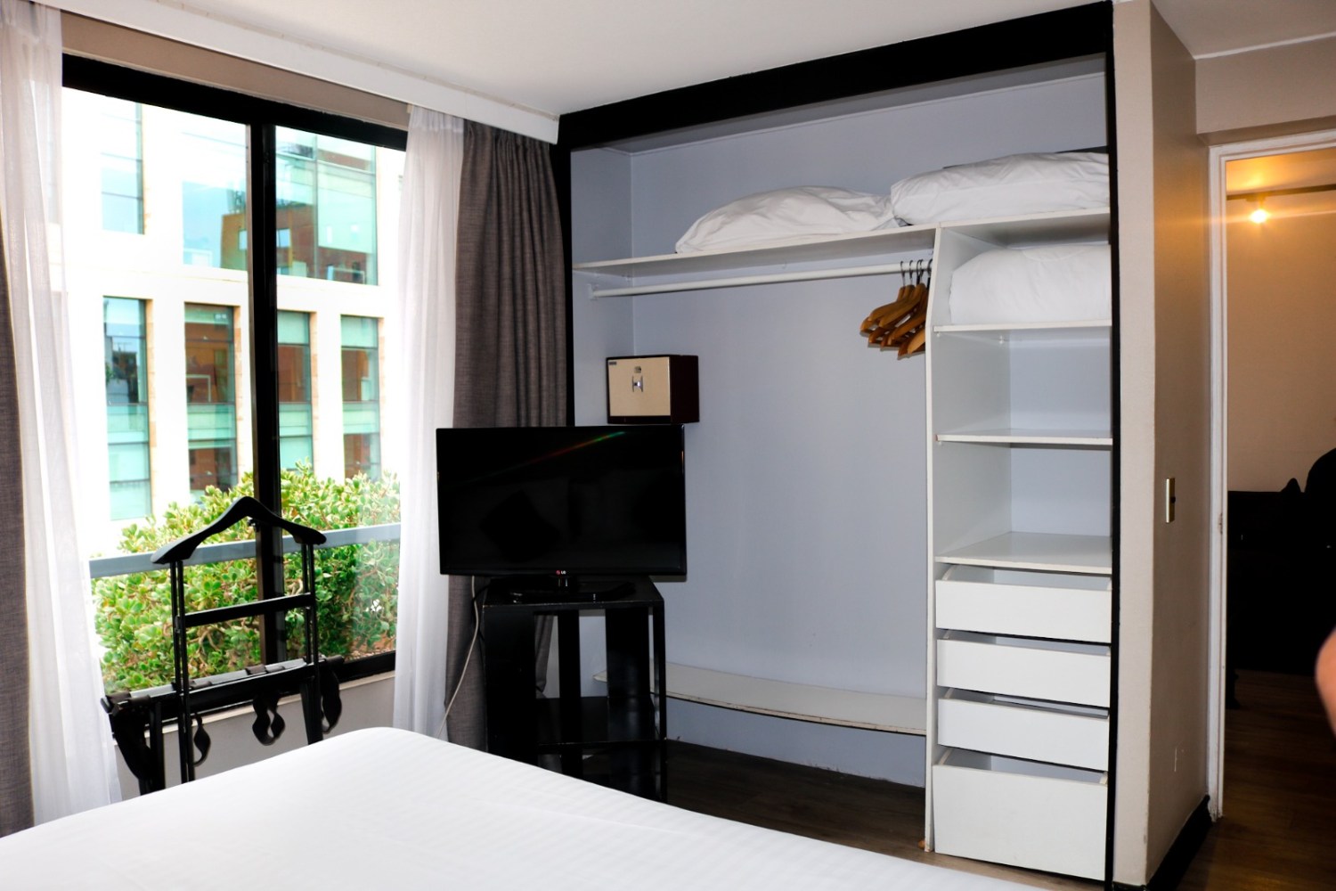 Standard triple room (3 beds) 