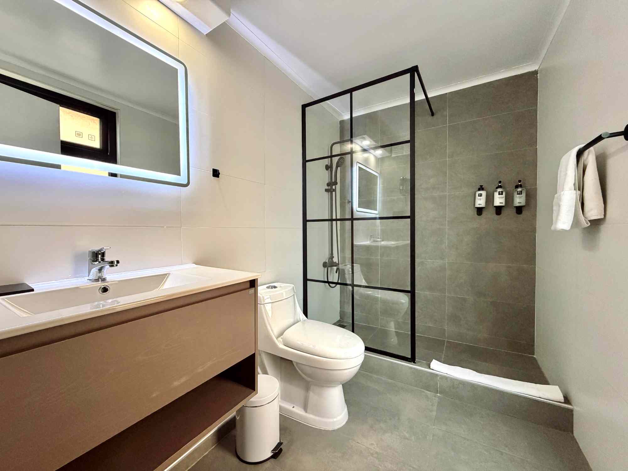 Apartamento 2 habitaciones triple (1 cama matrimonial + 1 cama individual) 
