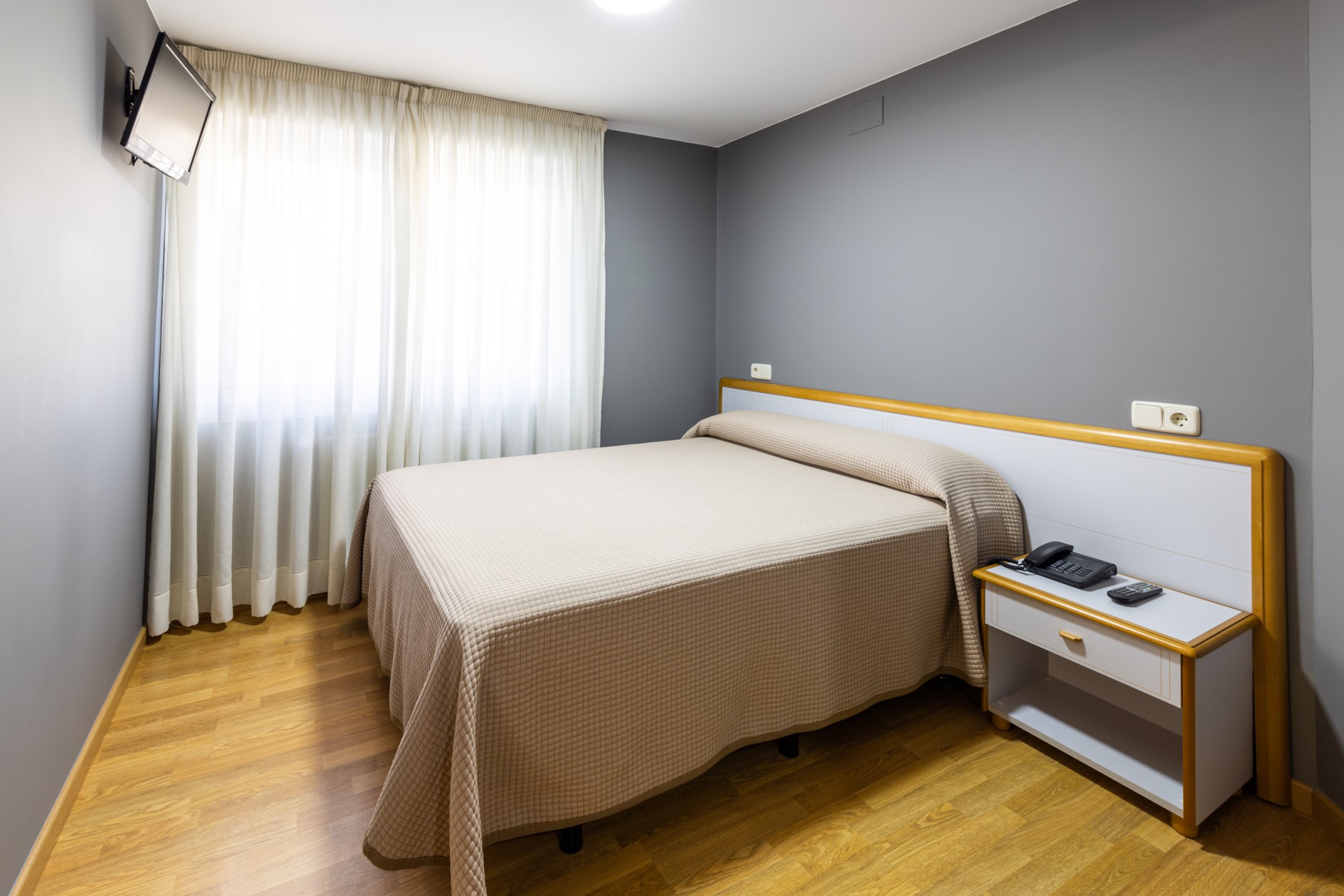 Cuarto dobre con cama de matrimonio Premium 