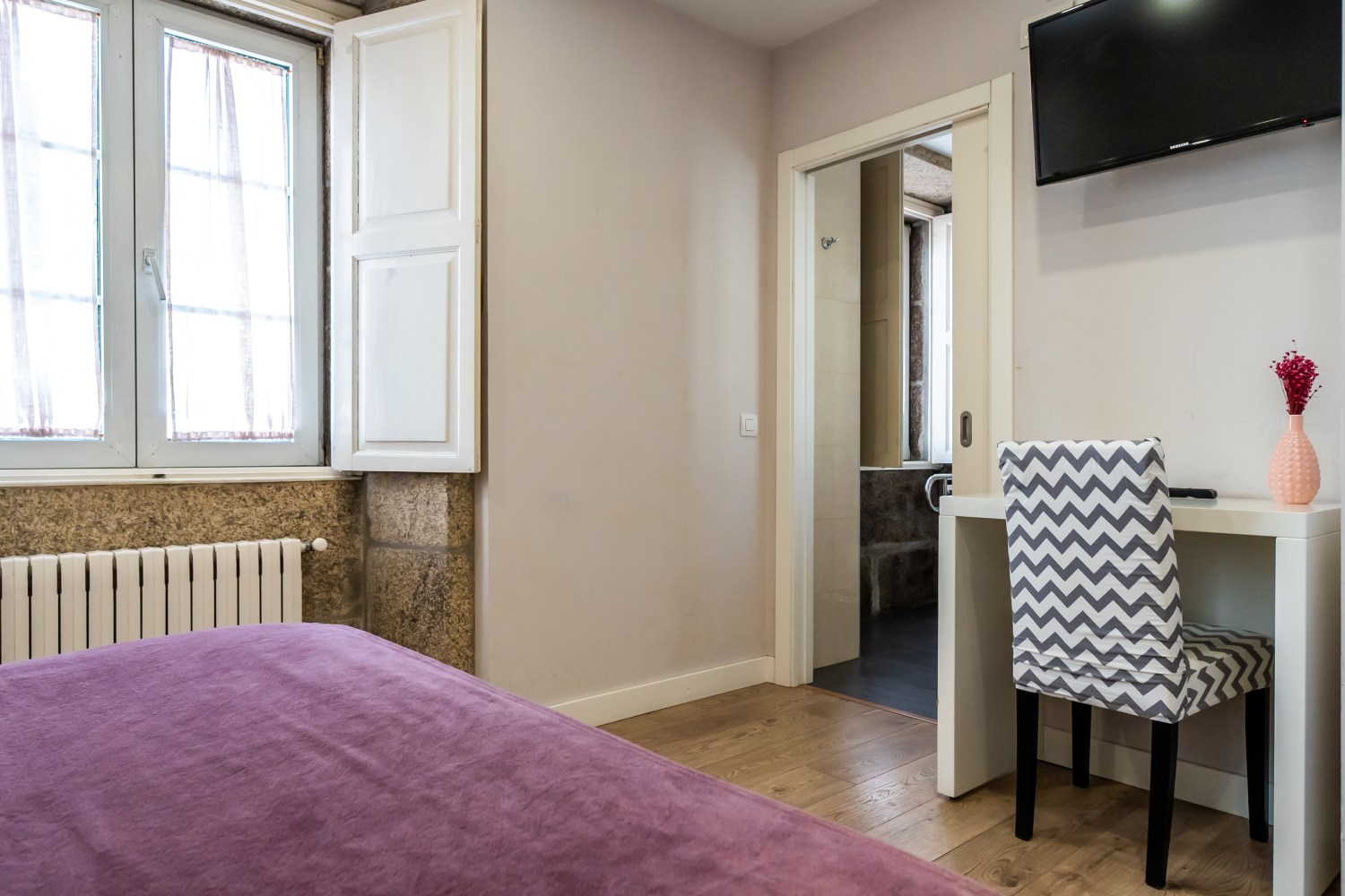 Linares Rooms  galeria