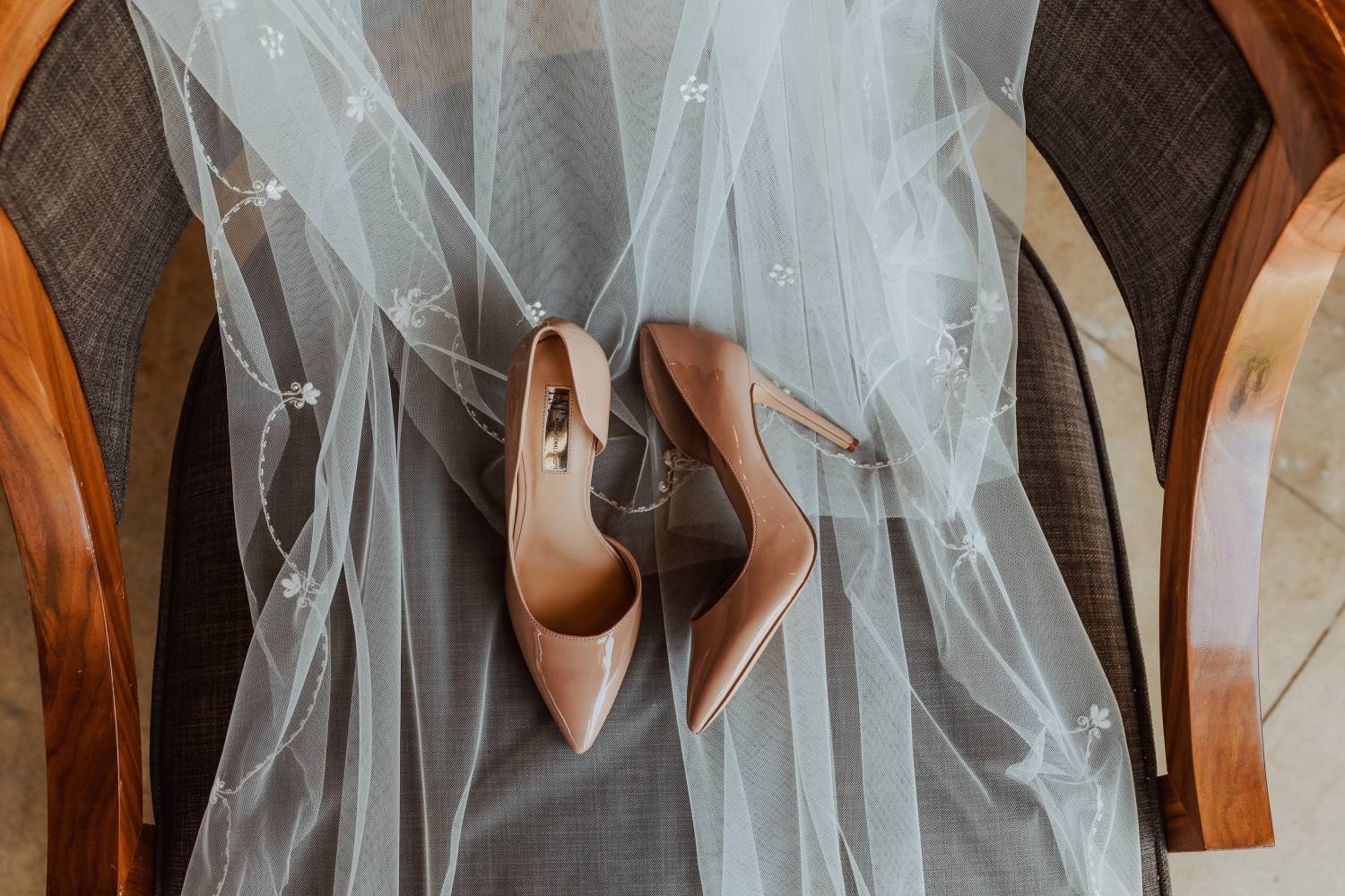 Noche de boda y aniversario de boda