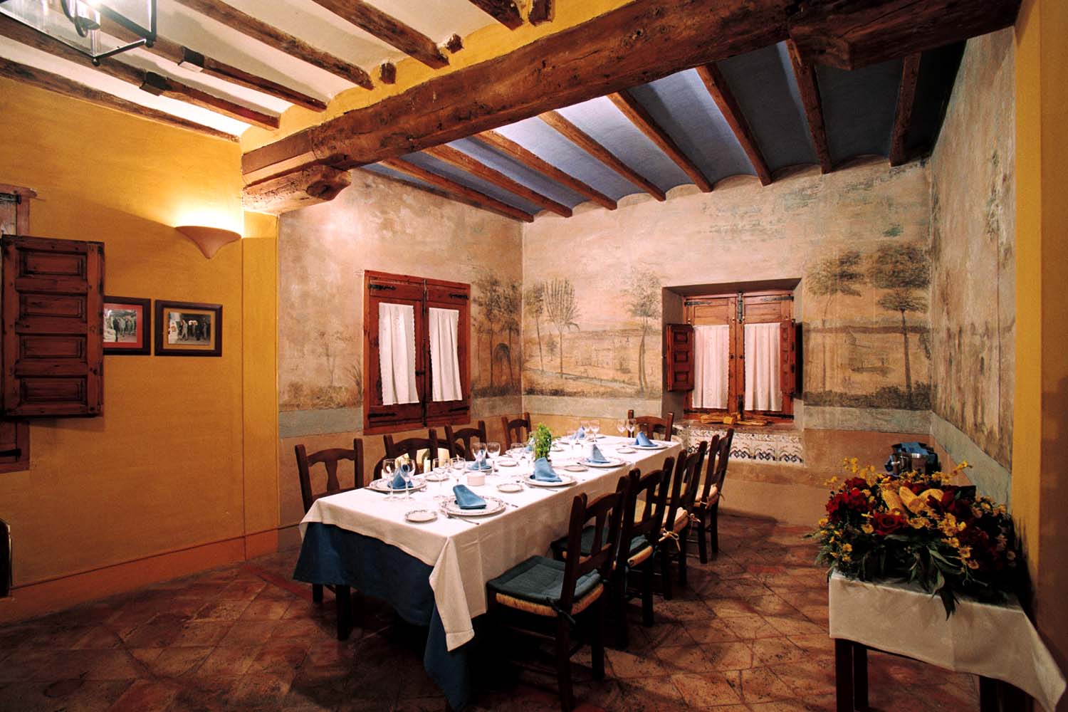 Galería de Hospedería Mesón de la Dolores en Calatayud. Web Oficial.