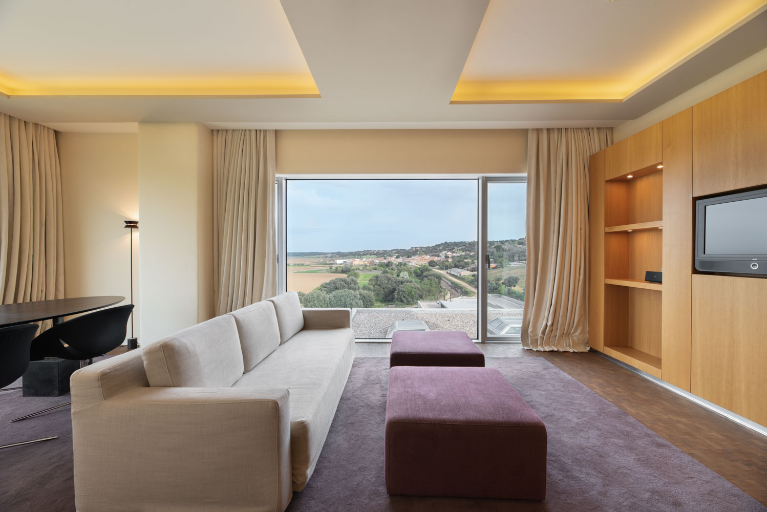 Royal Suite Deluxe