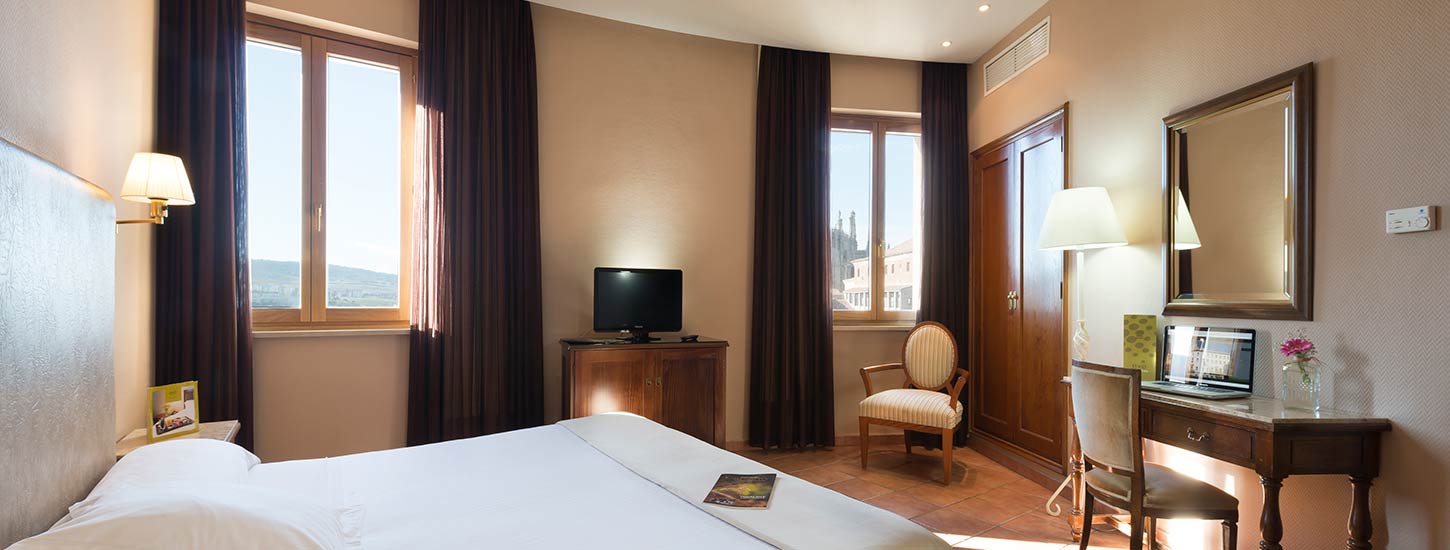 Hotel Exe Alfonso Viii