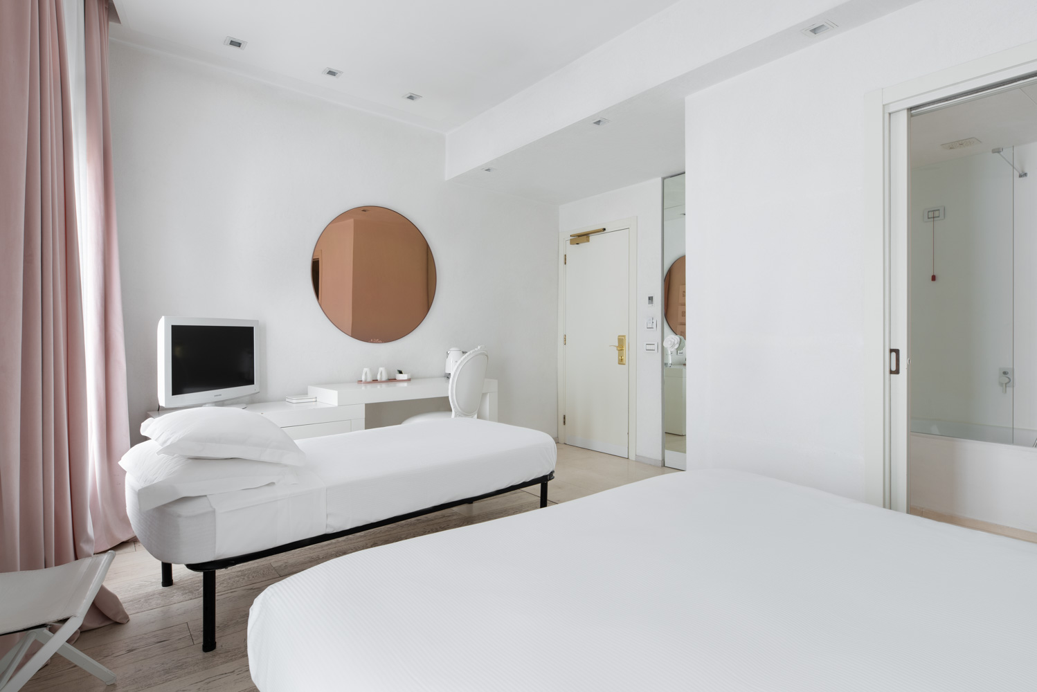 Chambre double avec clic clac