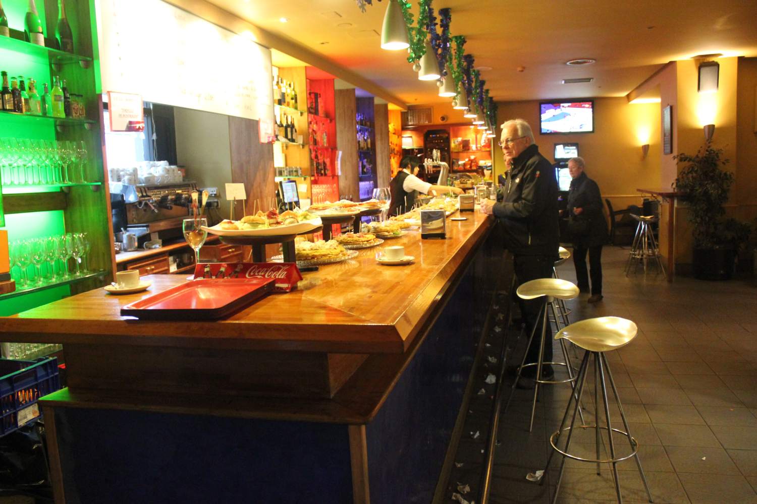 Galería del Hotel Mondragón en Mondragón. Web Oficial.