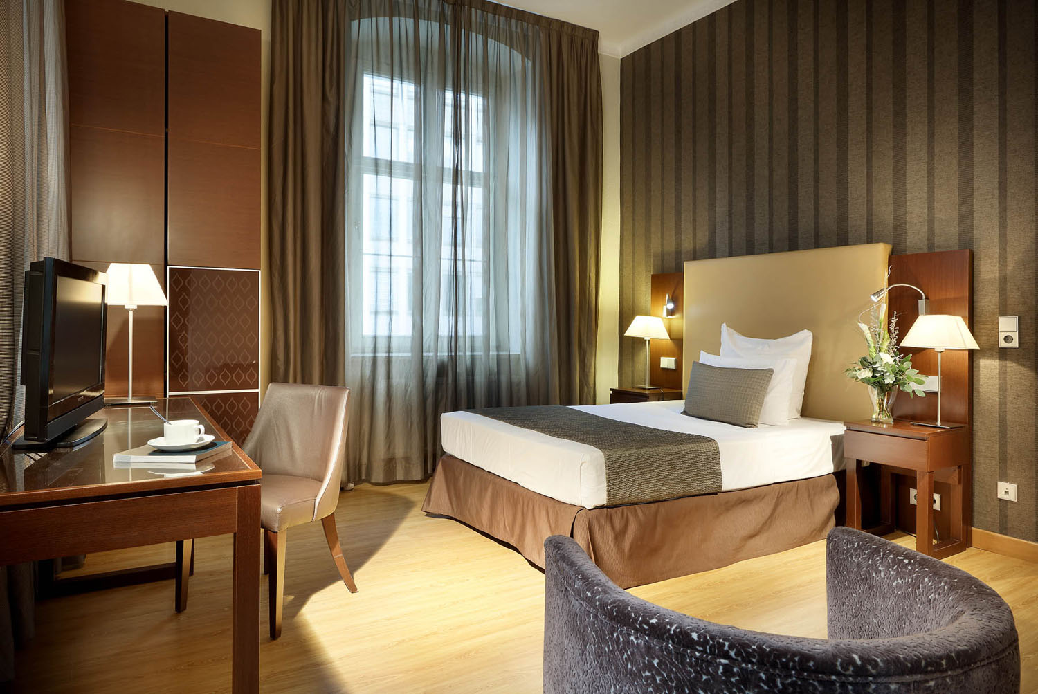 Quarto Individual