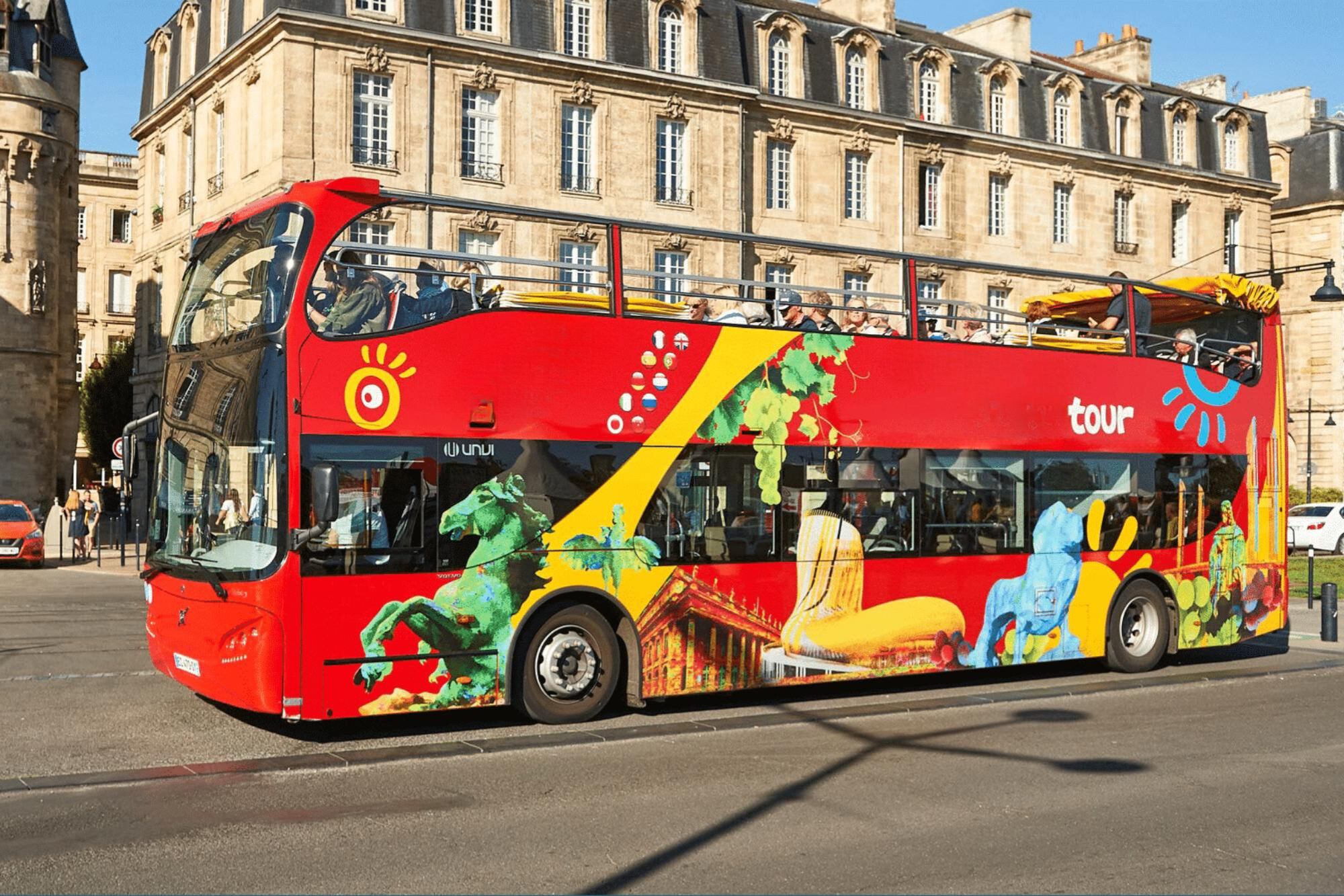 TOUR EN BUS TURISTICO