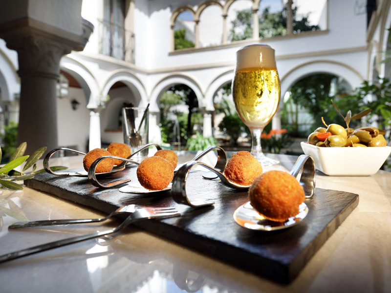 Andalusischer innenhof