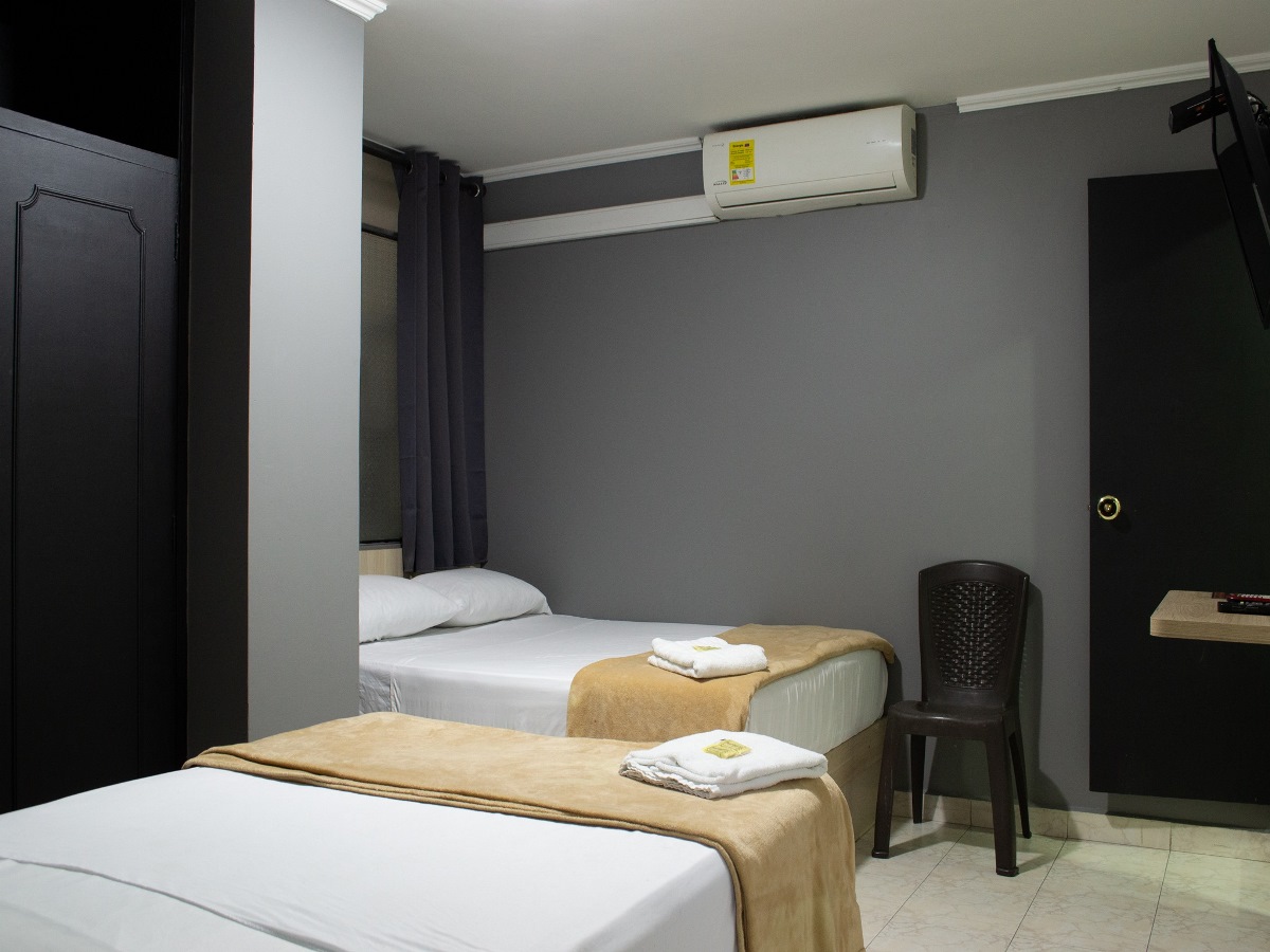 Double Room 