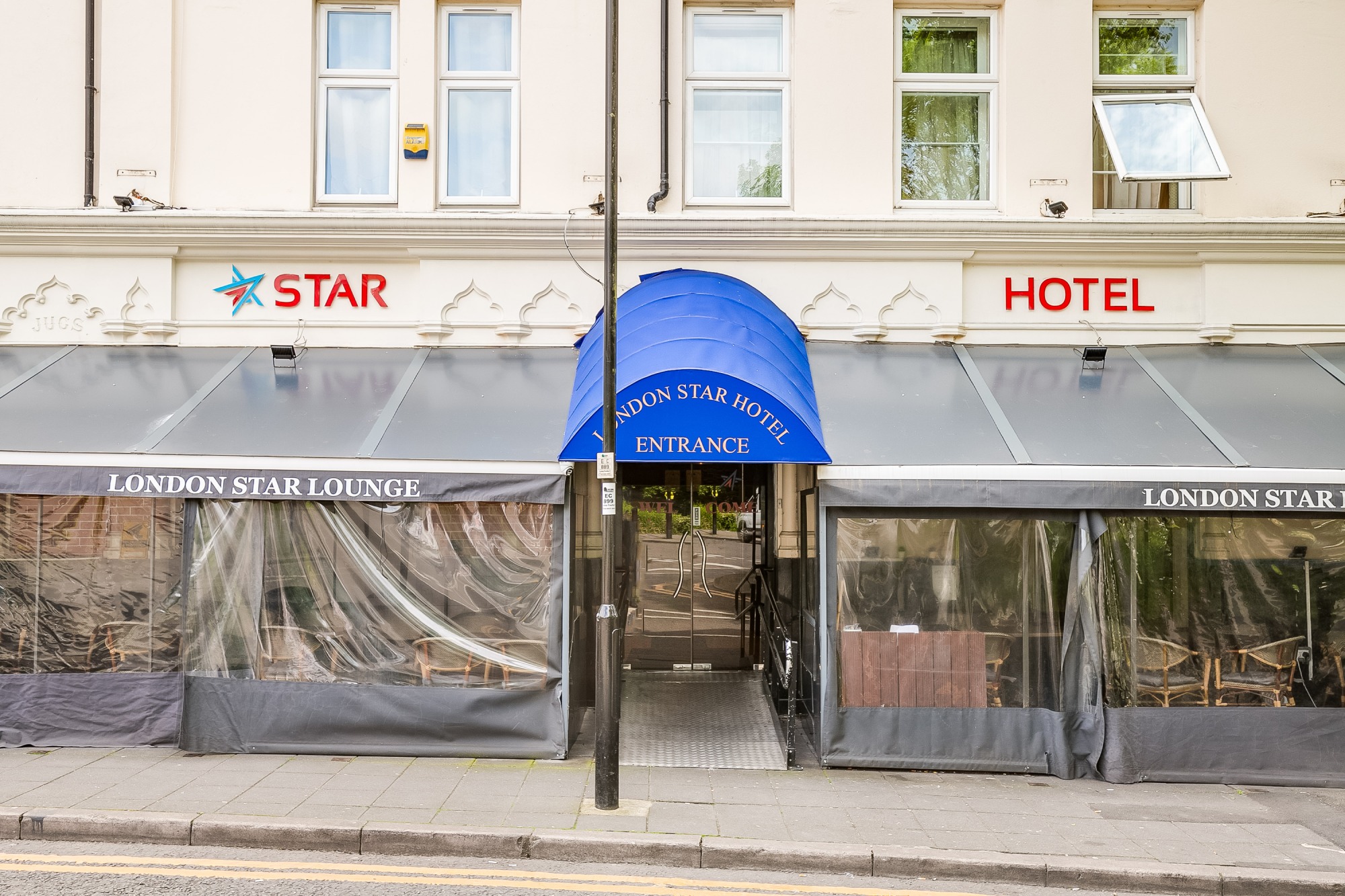 London Star Hotel