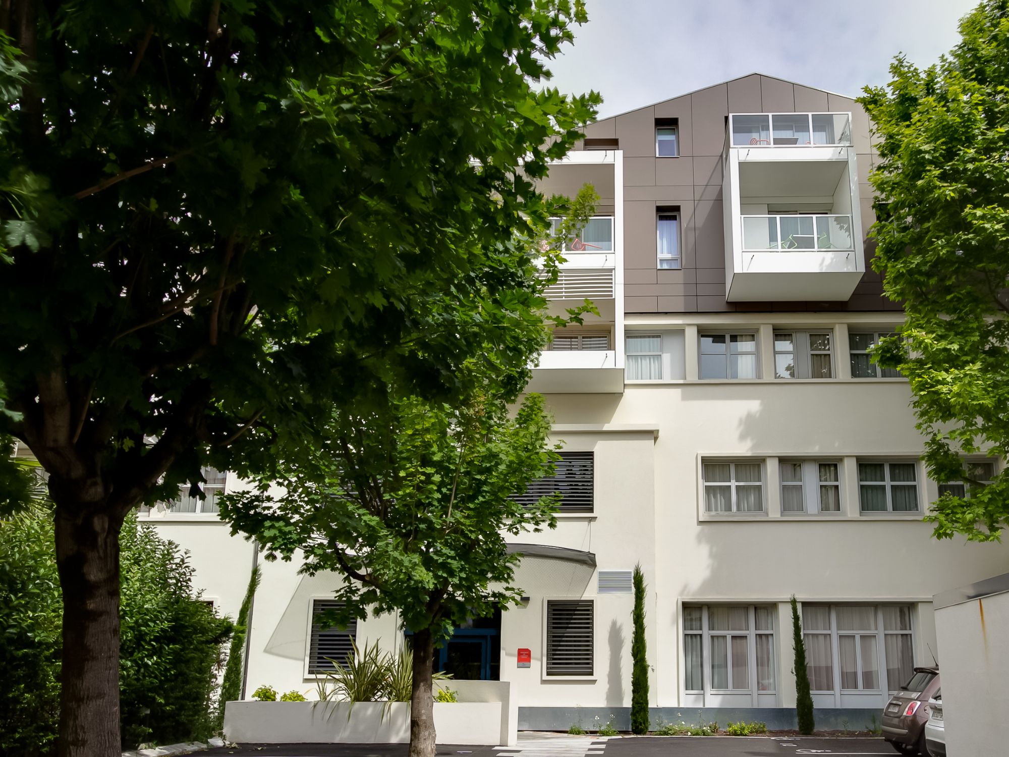 Piscina junto al mar