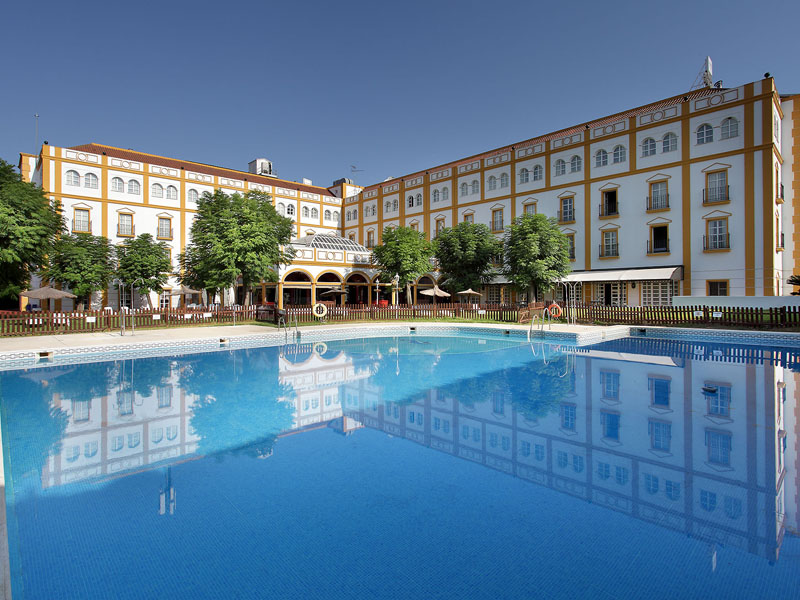 POOL VIEW ROOM 4 PAX SOLÚCAR
