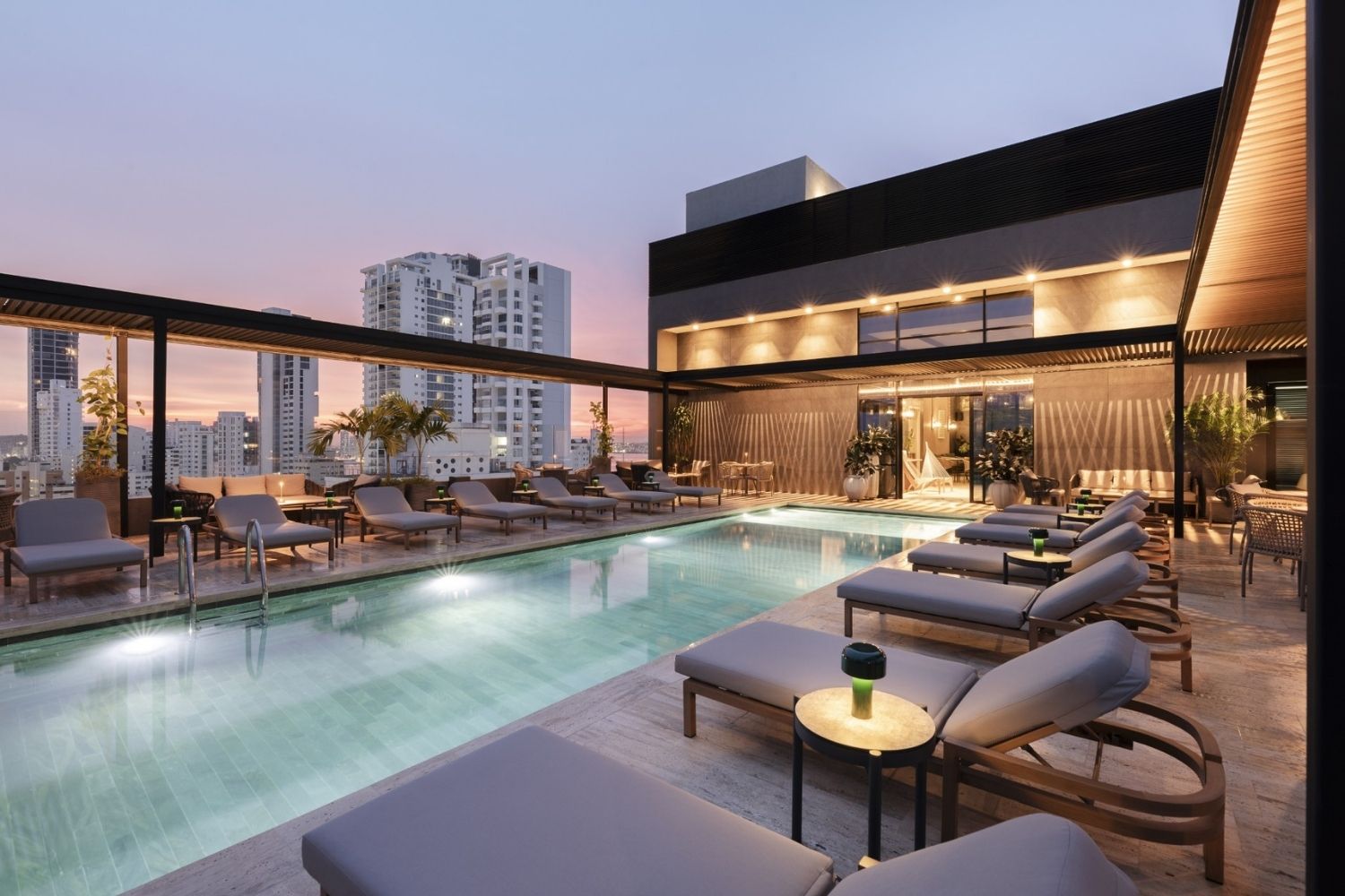 OZ Hotel Collection