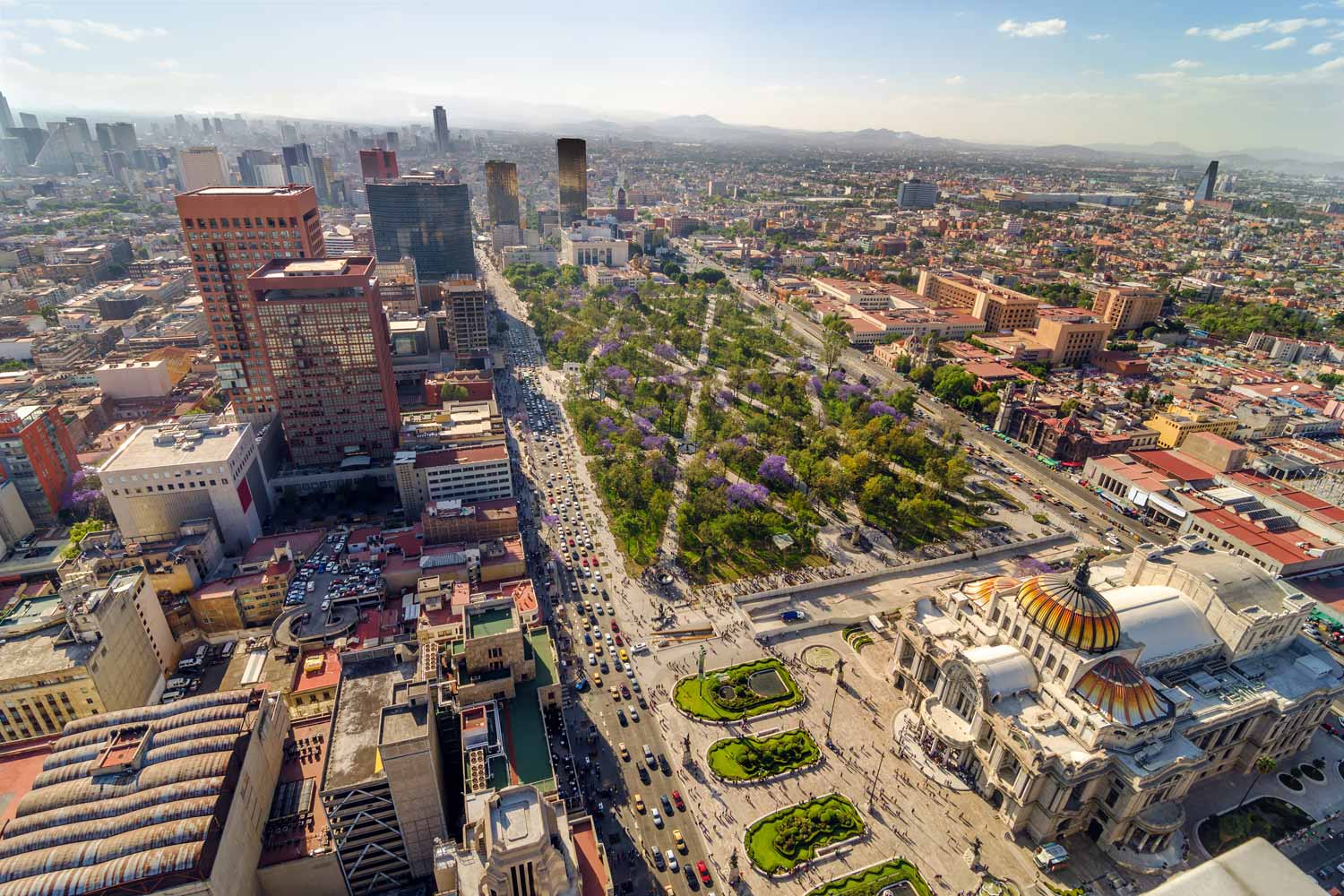 Route door historisch en modern Mexico
