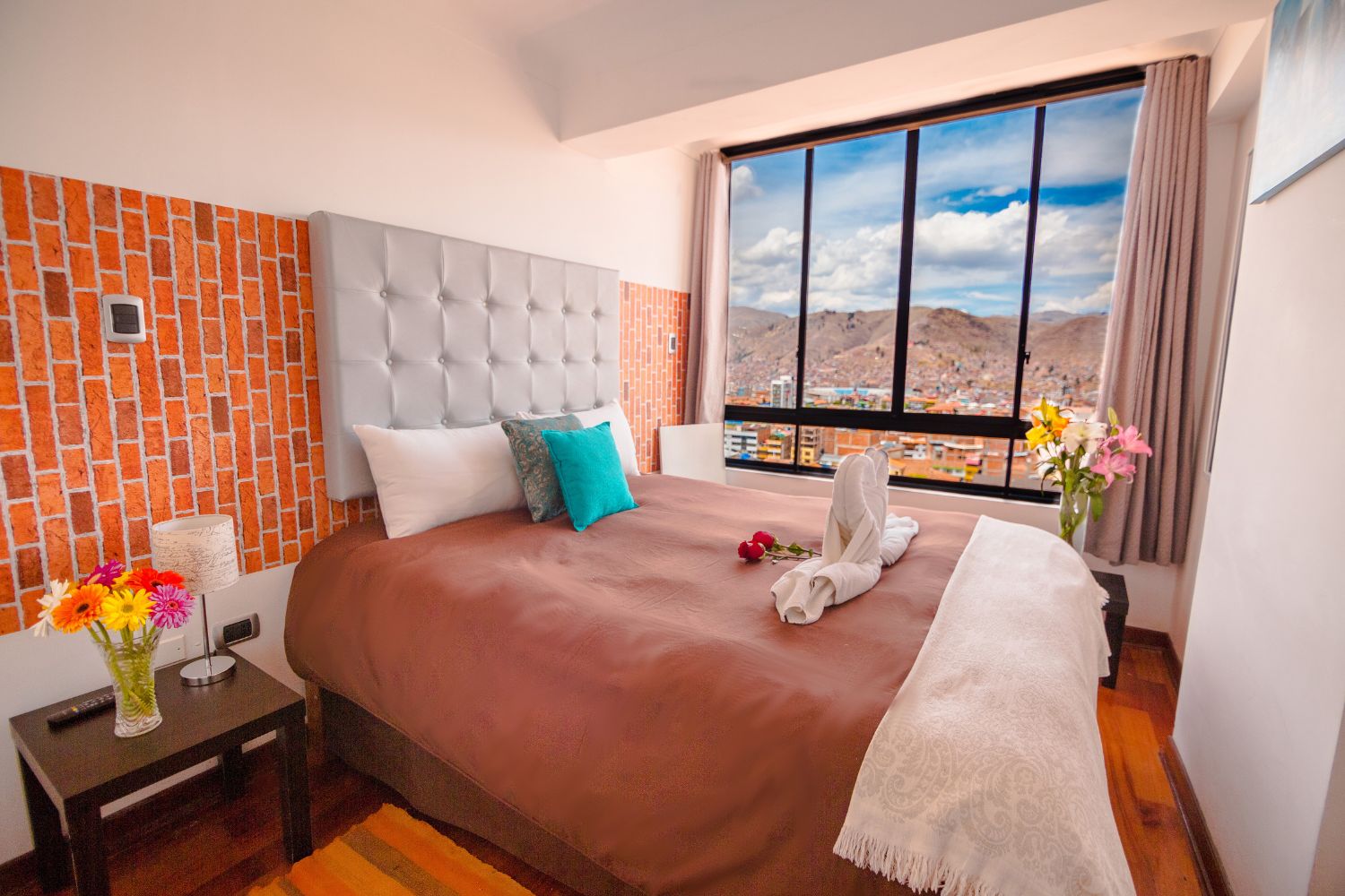 Hotel & Apartments RHOUSE