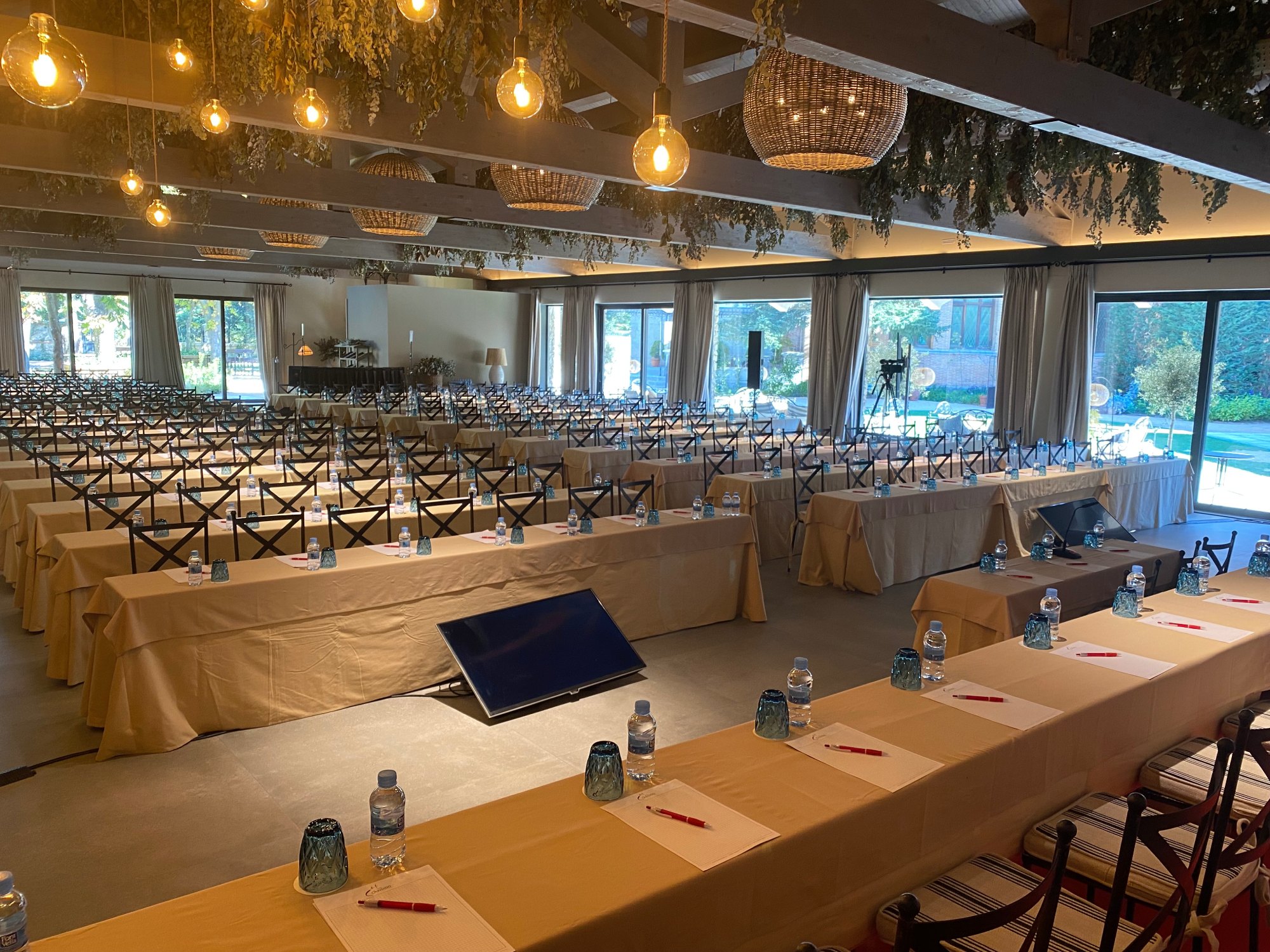 Finca Los Jazmines en Segovia — espacio y venue para team building y eventos corporativos · recomendado por Dreams & Adventures