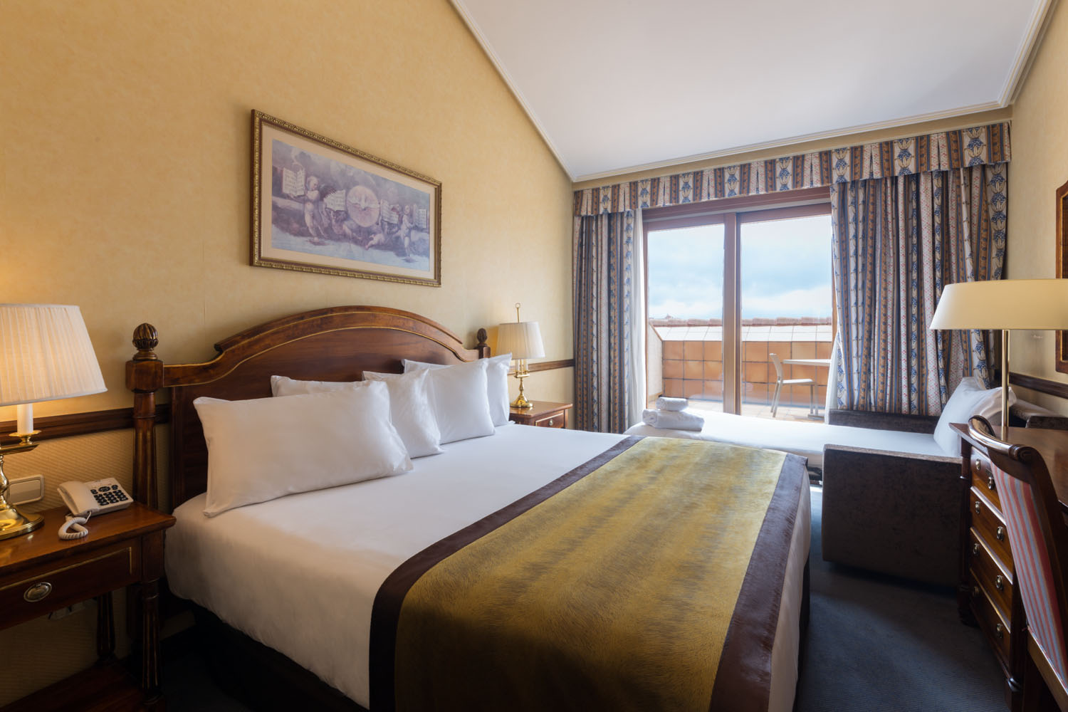 Tweepersoonskamer met extra bed