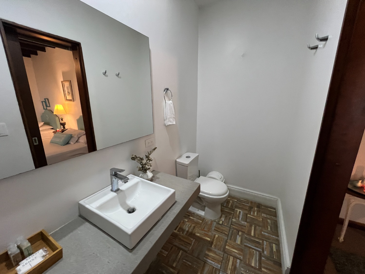 Leclerc Hotel Boutique