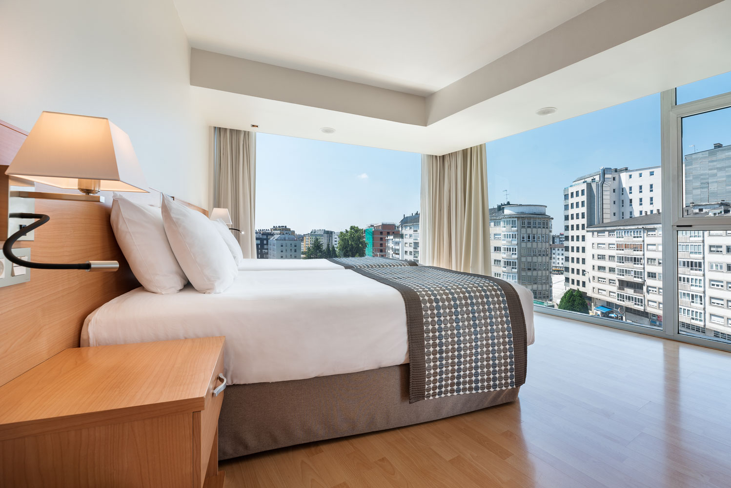 Exe Puerta De San Pedro