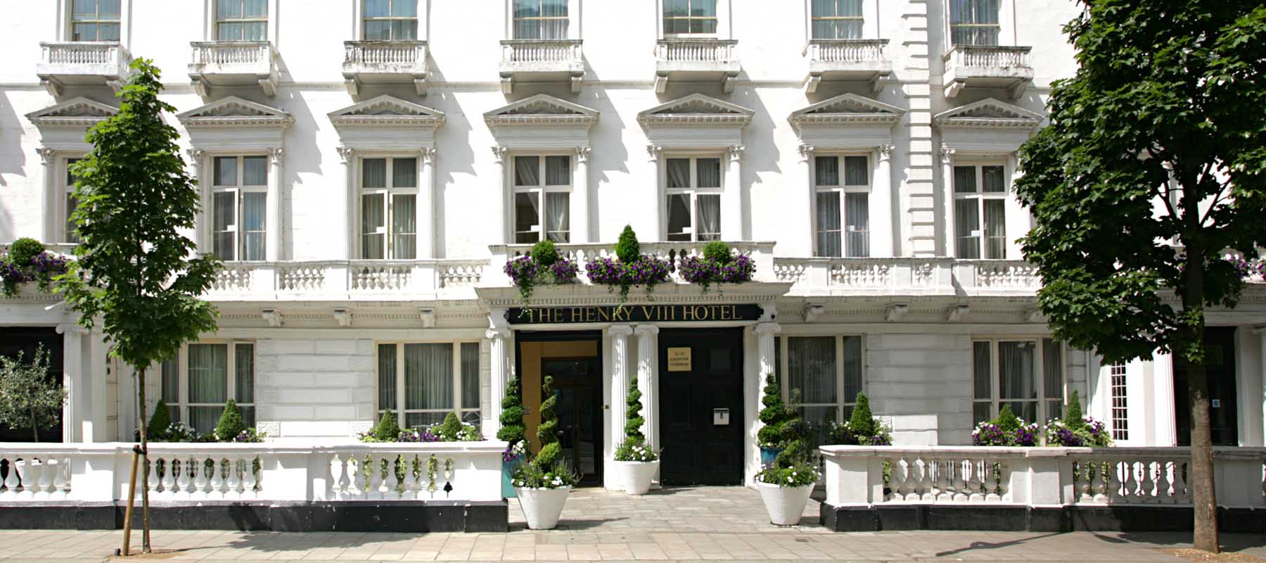 Hotel Henry Viii