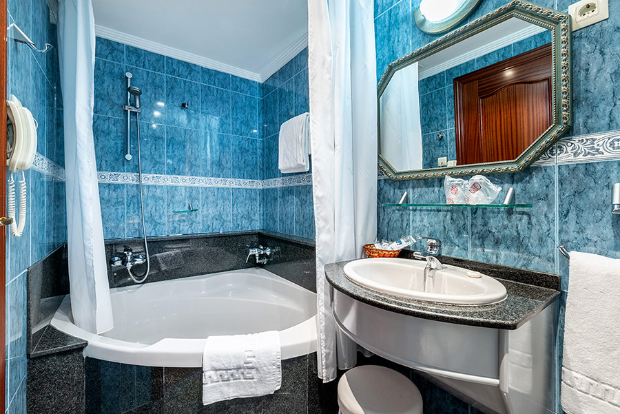 Suite con balcón 