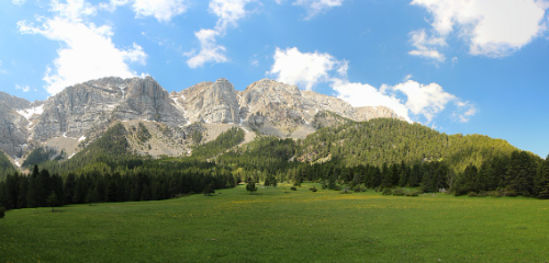Descubrir el otoño en la Cerdanya: naturaleza, historia y gastronomía en un entorno único