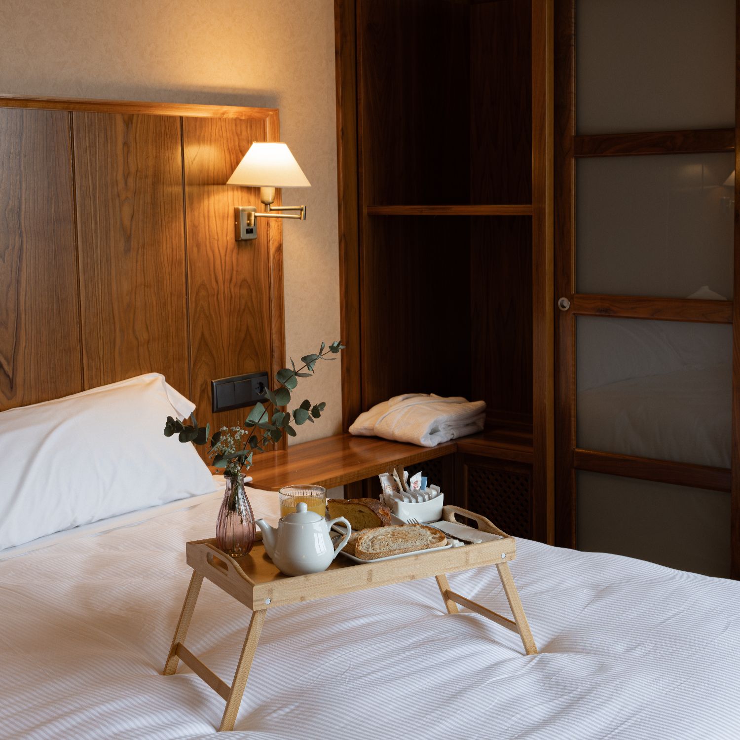 Habitación doble con cama de matrimonio 