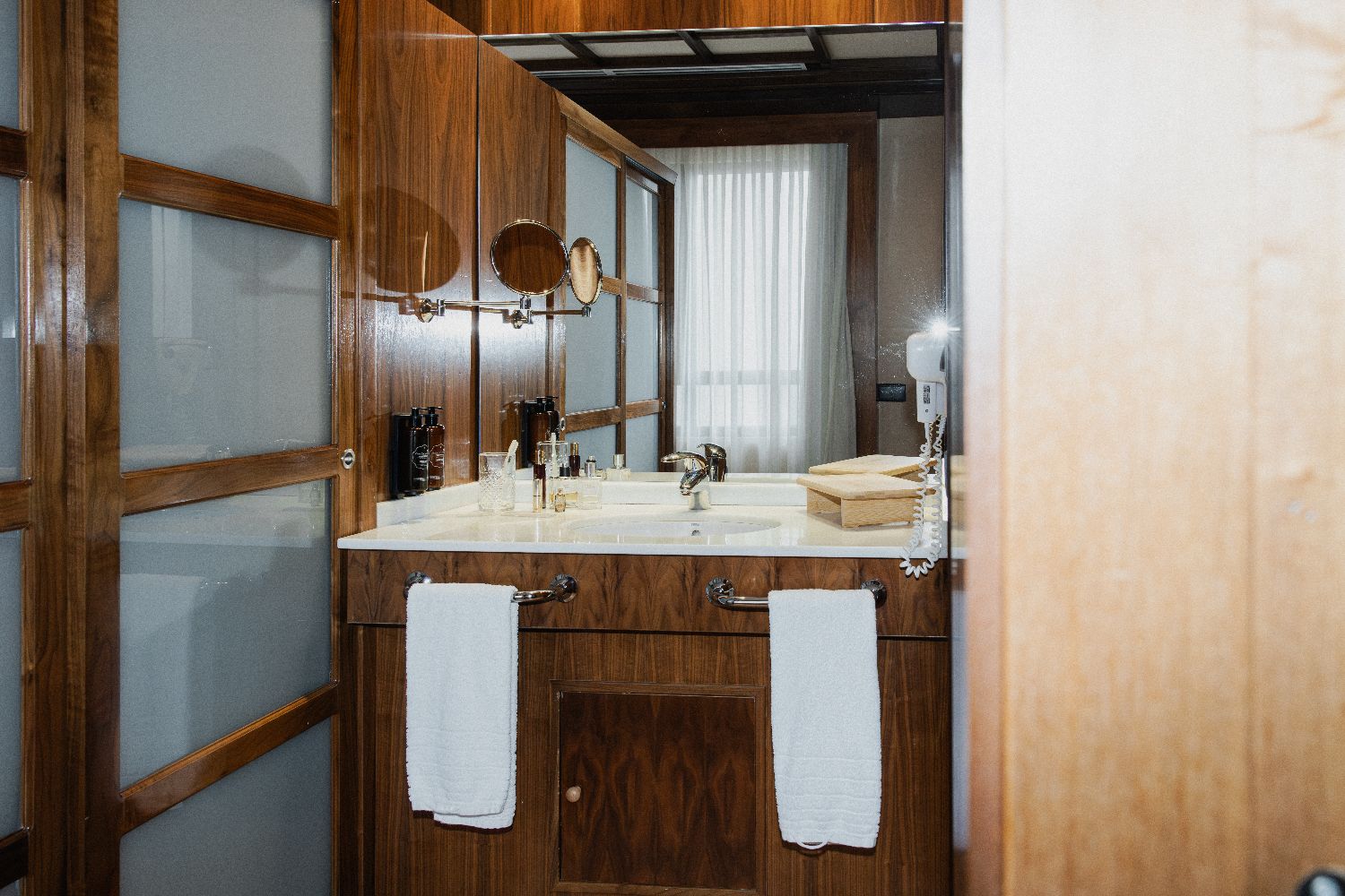 Habitación doble con cama de matrimonio 