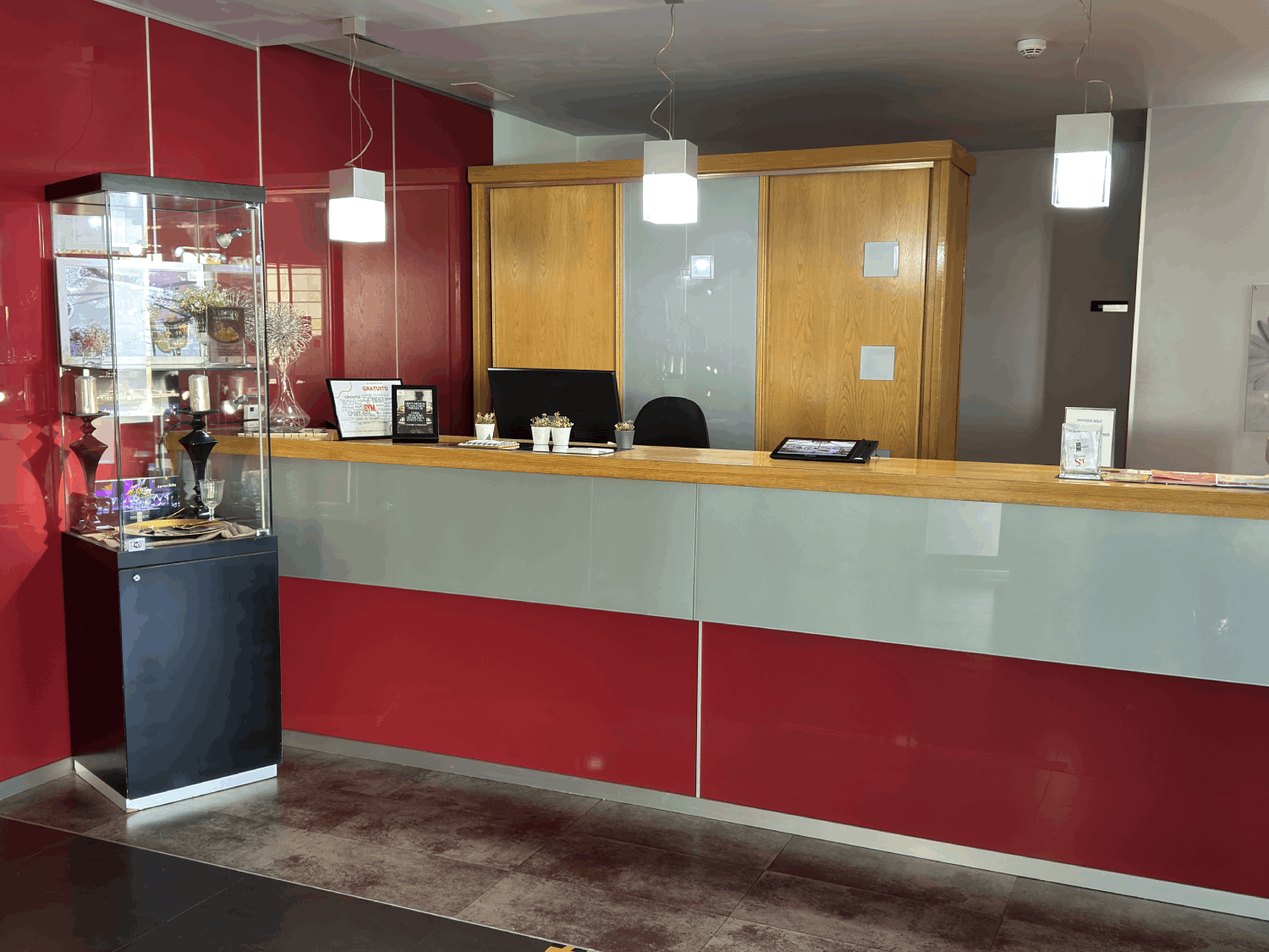 Piscina junto al mar