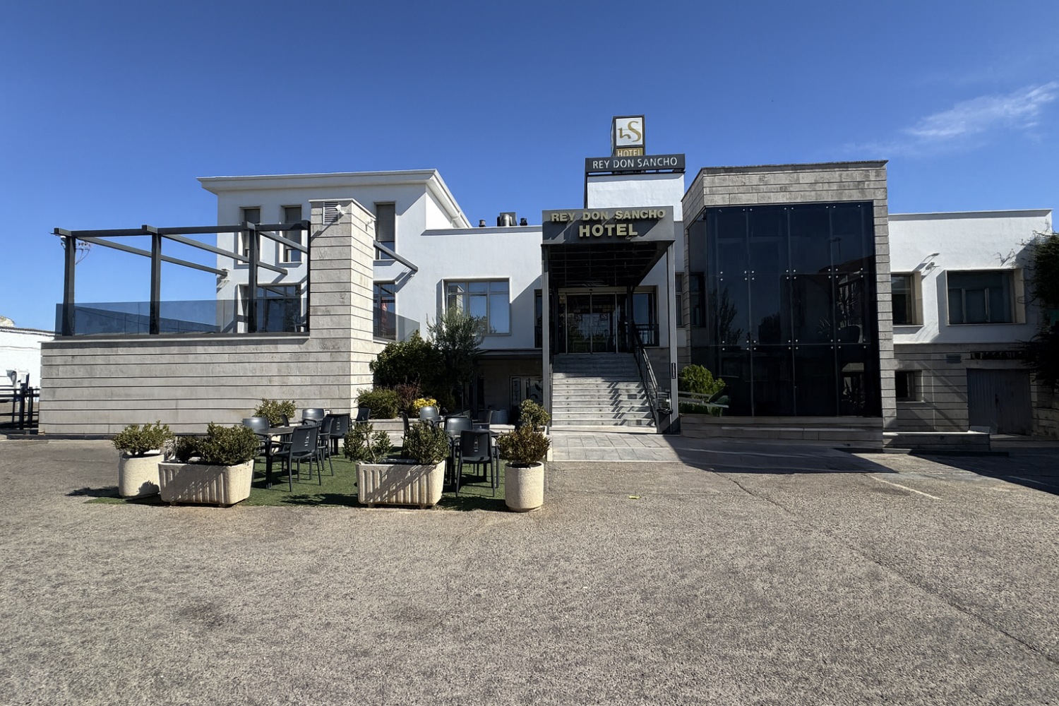 Rey Don Sancho Zamora