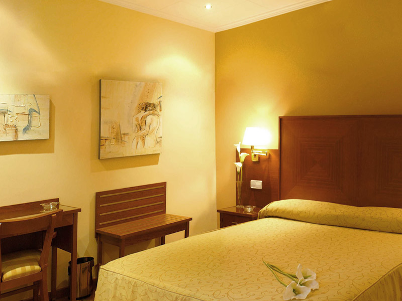 HABITACIONES