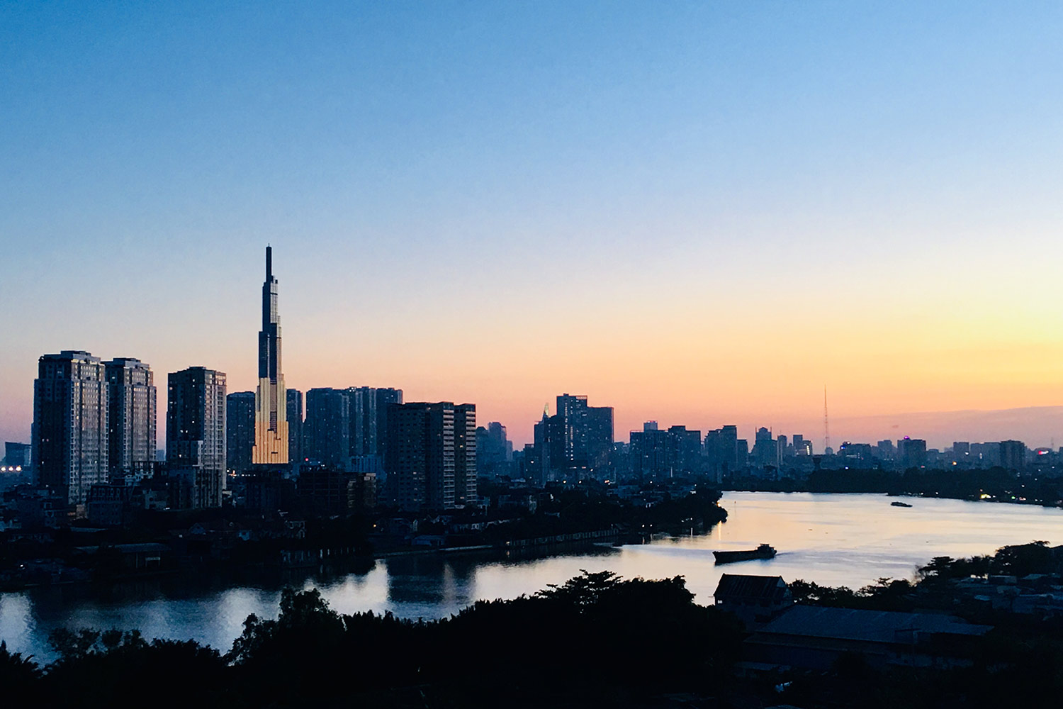 Saigon Domaine Luxury Residences