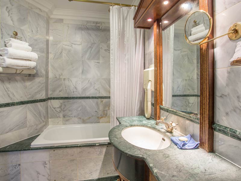 London Elizabeth Hotel  galeria