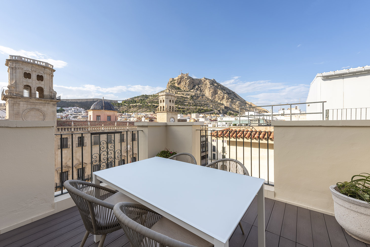 Zimmer mit Terrasse