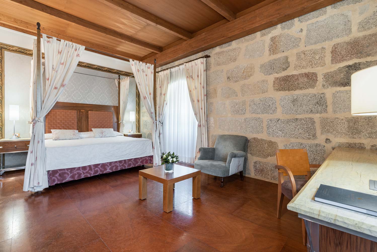 Reservieren Sie Das Hotel Eurostars Monumento Monasterio De San Clodio Hotel Spa In Ourense Leiro