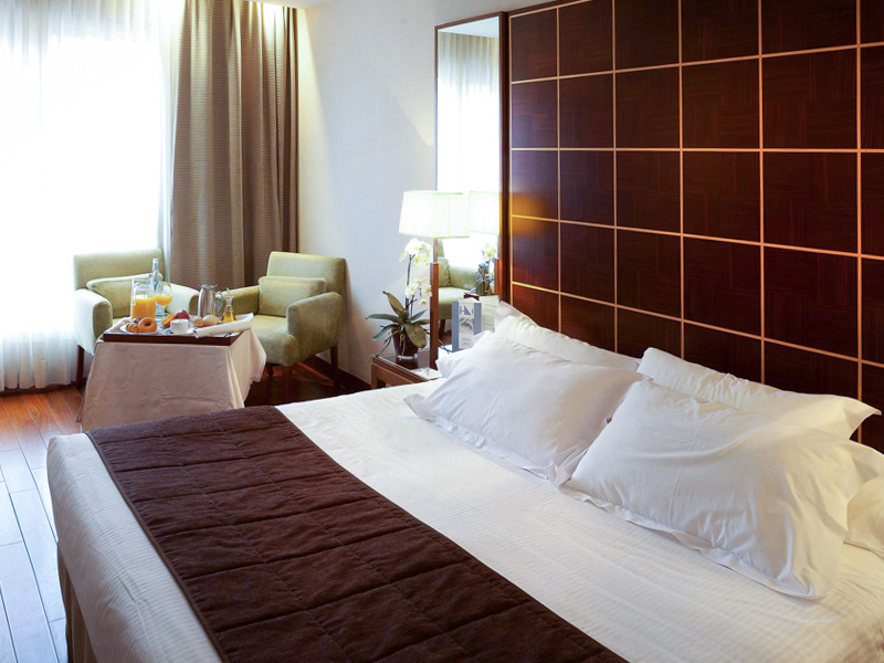 Quarto duplo + sofá cama