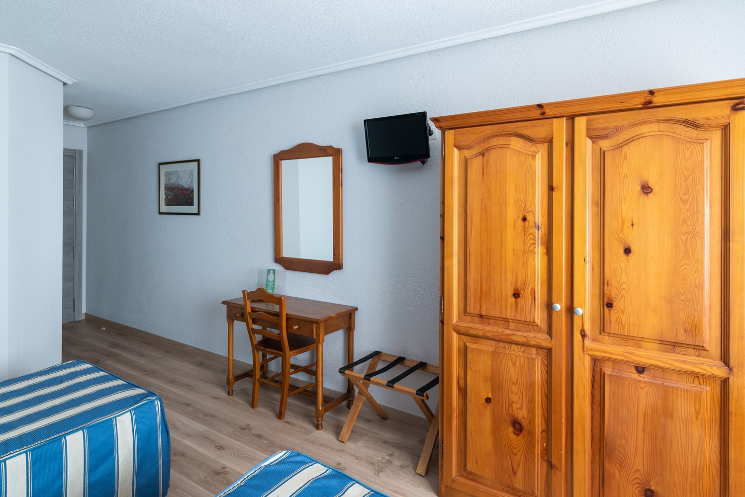 HABITACIÓN TWIN INTERIOR 