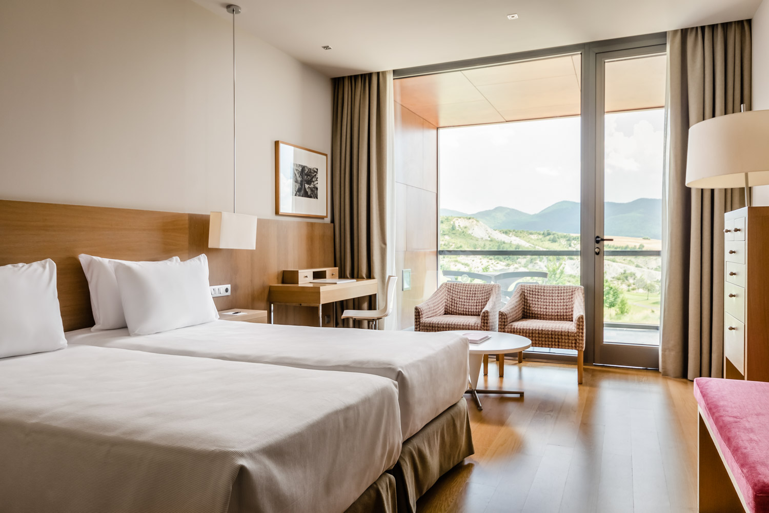 Quarto duplo com terraço